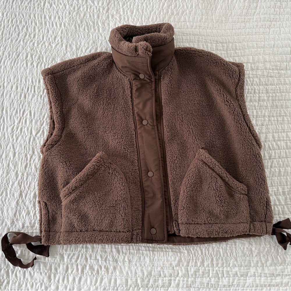 Altard State Nina Oversized Brown Sherpa Vest ( Size XXS) NEW - Picture 4 of 6